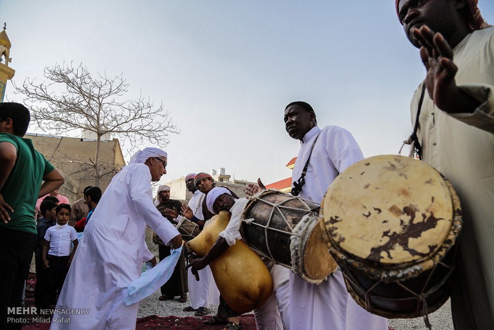 حفل زواج جماعي في مدينة 