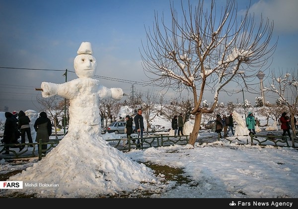 مهرجان التماثيل الثلجية - طهران (صور)