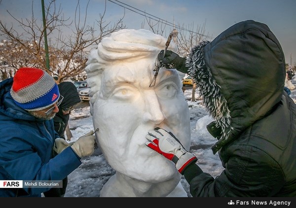 مهرجان التماثيل الثلجية - طهران (صور)