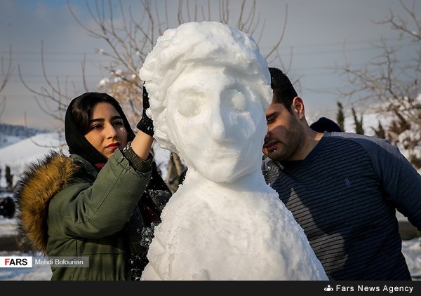 مهرجان التماثيل الثلجية - طهران (صور)