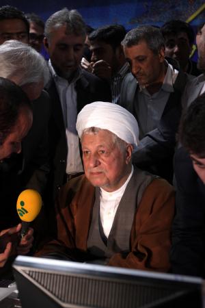 هاشمی هاشمی