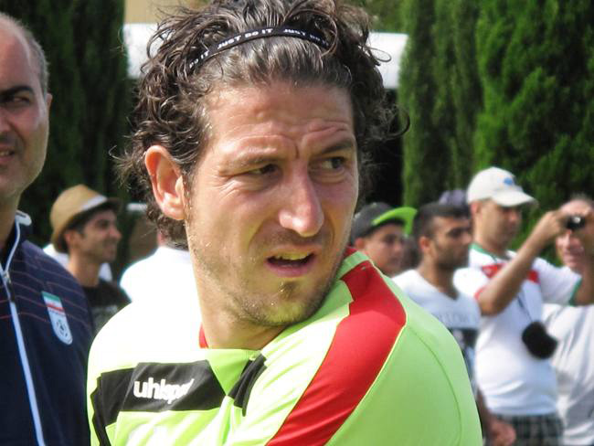 میهمان های ناخوانده در تمرین تیم ملی ( عکس )