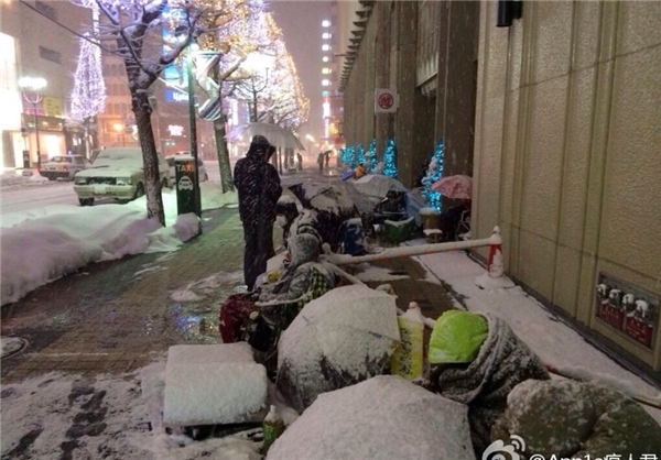 خرید بستههای عید اپل به قیمت جان+عکس خرید بستههای عید اپل به قیمت جان+عکس