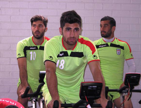 تیم ملی برای یک ماه جنگ آماده می شود( عکس )