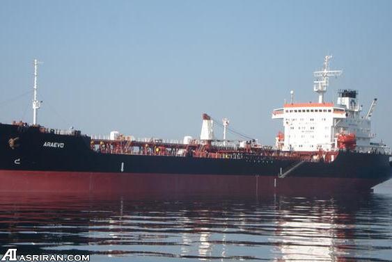 جنگنده لیبیایی نفتکش یونانی را بمباران کرد