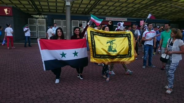 دختران هوادارحزب الله لبنان وسوریه هوادارتیم ملی(عکس)