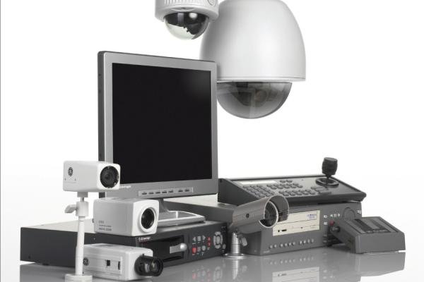 استفاده ایمن از دوربین مبتنی بر IP استفاده ایمن از دوربین مبتنی بر IP