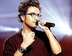 داوري بنیامین بهادری در «هزار صدا» داوري بنیامین بهادری در «هزار صدا»