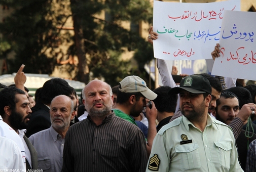 چهره معروف در تجمع حجاب در تهران (عکس)