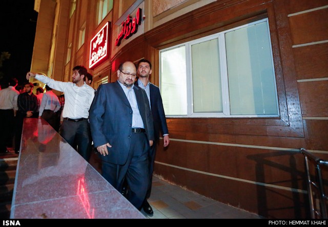 عیادت شخصیت‌ها از آیت الله مهدوی کنی (عکس)