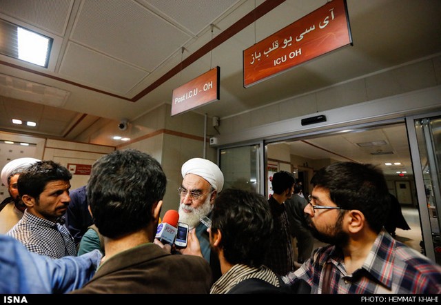 عیادت شخصیت‌ها از آیت الله مهدوی کنی (عکس)