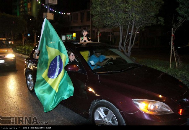 شادی طرفداران تیم ملی در سراسر کشور (عکس)