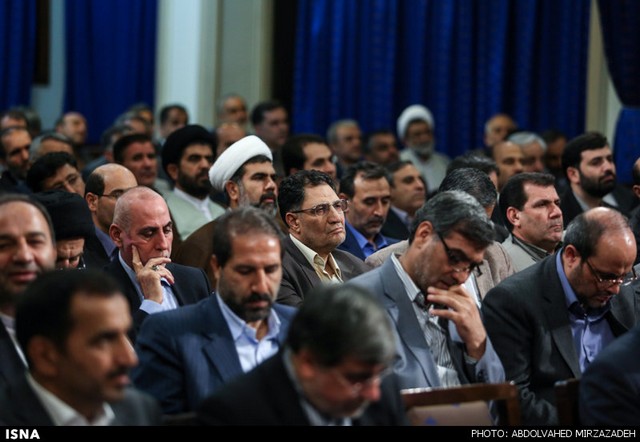 دیدار رییس و نمایندگان مجلس با روحانی (عکس)