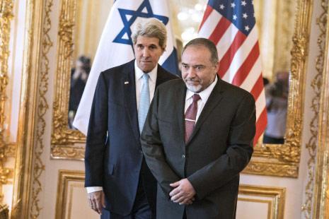 دست همکاری اسرائیل به سمت کشورهای عربی برای همکاری علیه ایران