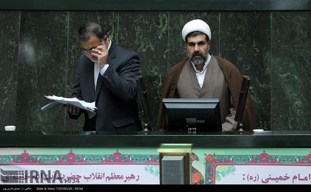 جلسه علنی استیضاح وزیر علوم (عکس)