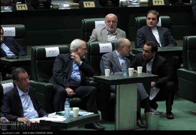 جلسه علنی استیضاح وزیر علوم (عکس)