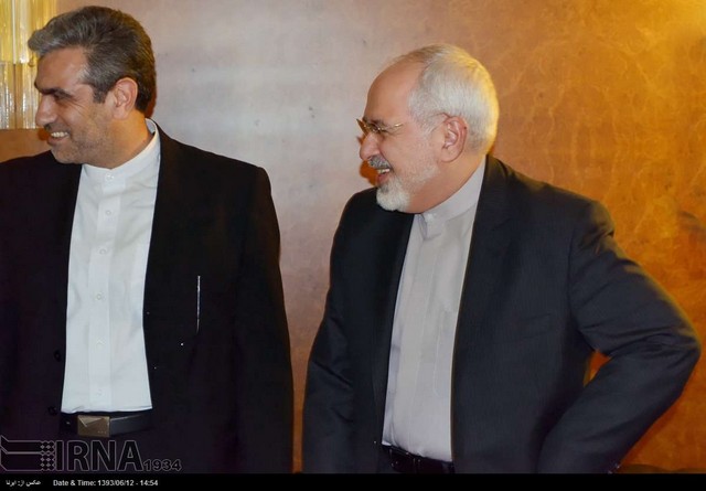 ورود ظریف به رم (عکس)