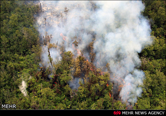 گدازه‌ها در حال نابود کردن هاوایی (+عکس)