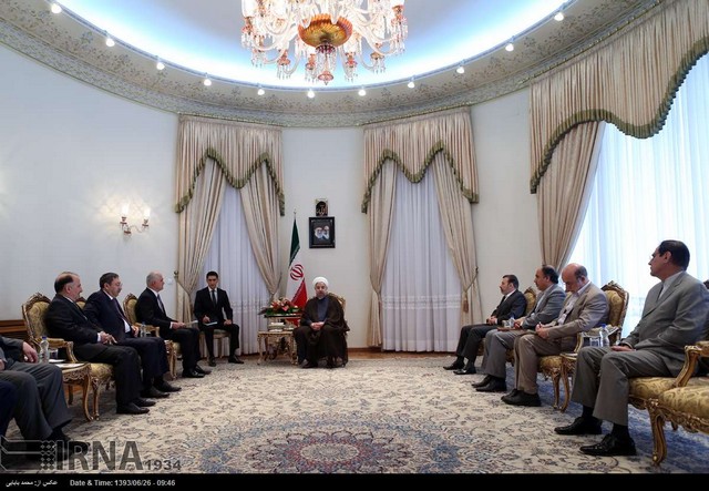 دیدار وزیر اقتصاد آذربایجان با روحانی (عکس)