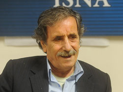 حضور محمود بصیری در برنامه رادیویی «جمعه ایرانی»