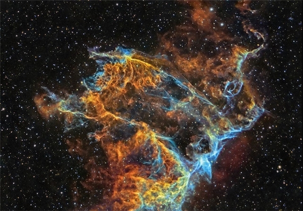 بهترین تصاویر مسابقه عکاسهای نجومی سال ۲۰۱۴ بهترین تصاویر مسابقه عکاسهای نجومی سال ۲۰۱۴