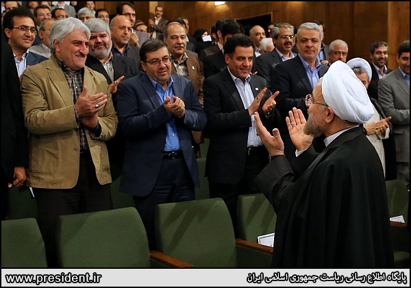 روحانی در مراسم آغاز سال تحصیلی دانشگاه‌ها (عکس)