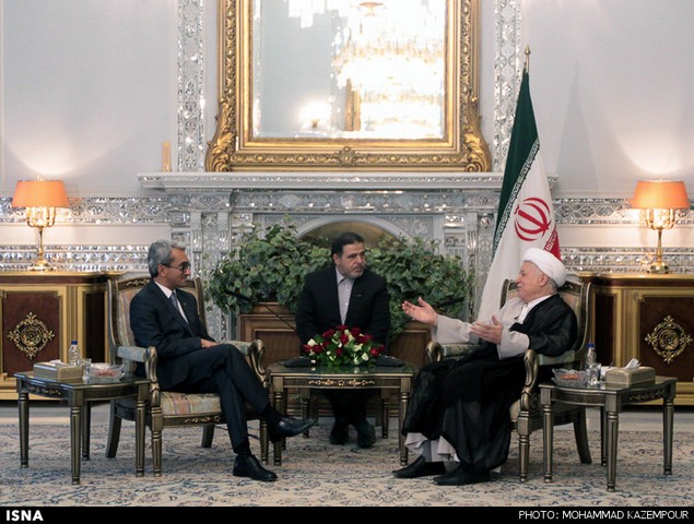 دیدار وزیر فرهنگ پرتغال با هاشمی (عکس)