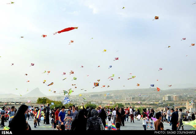 جشنواره بادبادک‌ها در ایلام (عکس)