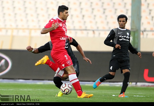 پرسپولیس 3 - كارگربنه گز بوشهر صفر(گزارش تصویری)