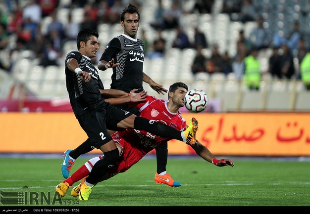پرسپولیس 3 - كارگربنه گز بوشهر صفر(گزارش تصویری)