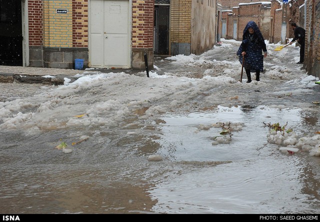 بارش برف در آذربایجان شرقی (عکس)