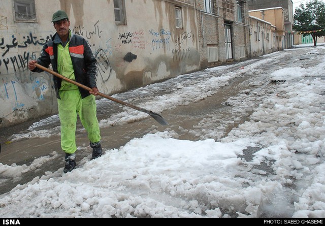 بارش برف در آذربایجان شرقی (عکس)