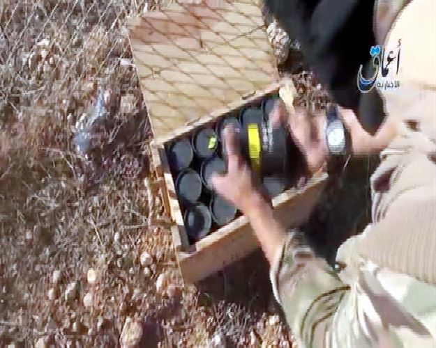 سلاح های آمریکایی به دست داعش افتاد (+عکس)