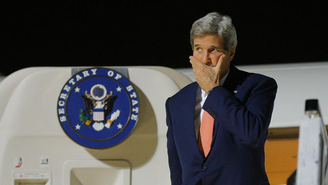 کری: برای توافق با ایران کنگره را دور نمی زنیم