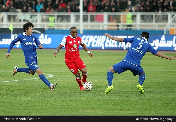 تراکتورسازی 2 - استقلال 2 (+گزارش تصویری)