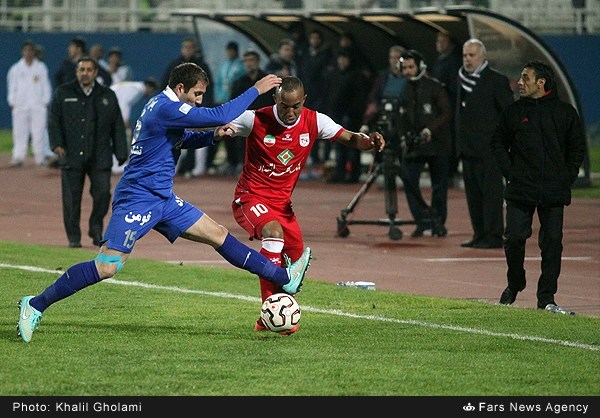 تراکتورسازی 2 - استقلال 2 (+گزارش تصویری)