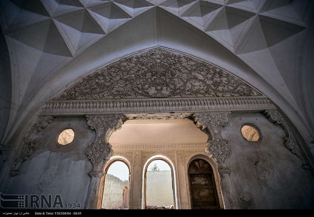 کرمان؛ عمارت «شترگلو» در معرض تخریب (عکس)