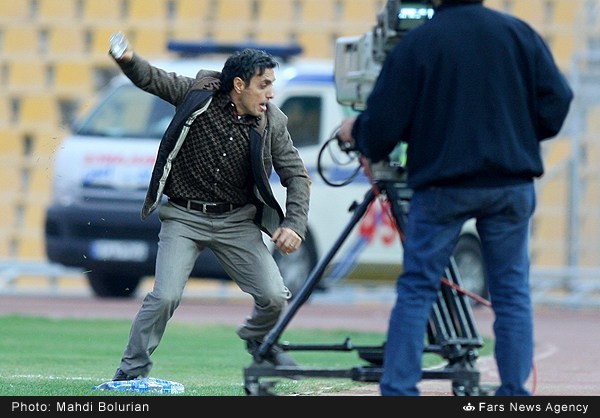 حرکات عجیب منصوریان-خطیبی کنارزمین(عکس)