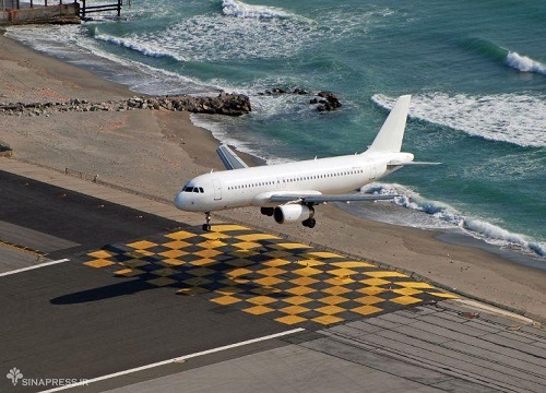 فرودگاه Gilbraltar؛ باند فرود در خیابان