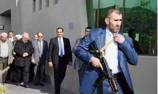 سیدحسن نصرالله با لباس شخصی (+عکس)