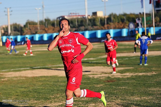 پرسپولیس به نیمه نهایی جام حذفی صعود کرد