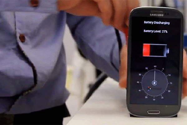 شارژ باطری تلفنهمراه در یک دقیقه! شارژ باطری تلفنهمراه در یک دقیقه!