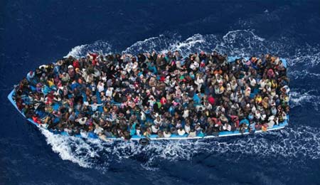 واژگونی قایق با 700 کشته در سواحل لیبی