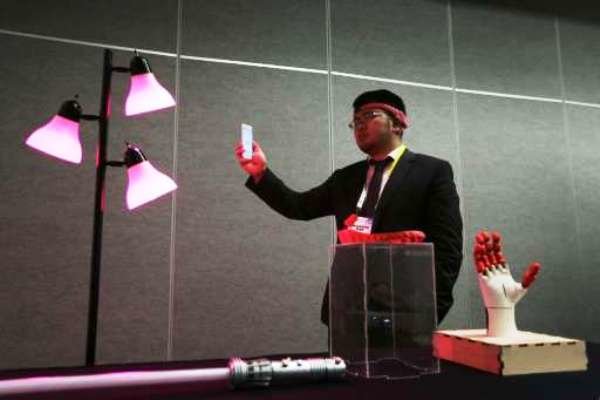 نمایش دیدنی از هک شدن مغز انسان نمایش دیدنی از هک شدن مغز انسان