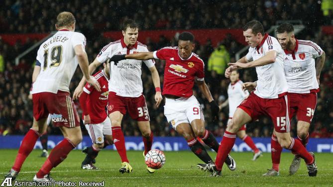 یونایتد در دقیقه 93 پیروزشد(+گزارش تصویری)