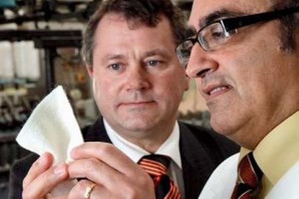 تولید اولین باند زخم ساخته شده از پوست خرچنگ تولید اولین باند زخم ساخته شده از پوست خرچنگ