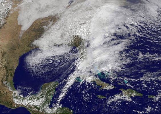 تماشای یخ زدگی آمریکا از فضا