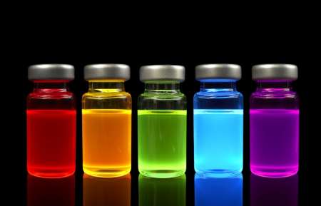 انقلاب نانوذرات نورانی در راه است انقلاب نانوذرات نورانی در راه است