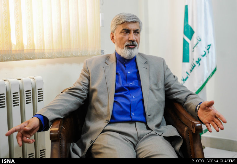 عضو حزب موتلفه: علت شکست اصولگرایان کاهش رای دهندگان سنتی در بخش جنوب تهران بود/ دولت و کارگزاران لاریجانی را به عارف ترجیح میدهند عضو حزب موتلفه: علت شکست اصولگرایان کاهش رای دهندگان سنتی در بخش جنوب تهران بود/ دولت و کارگزاران لاریجانی را به عارف ترجیح میدهند