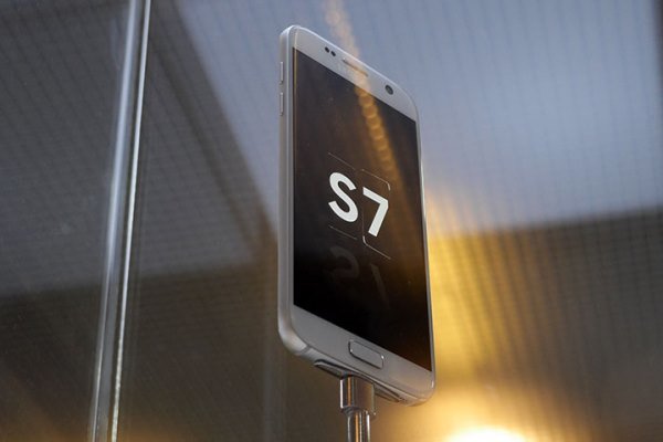 فروش جدیدترین گوشیهای سامسونگ آغاز شد فروش جدیدترین گوشیهای سامسونگ آغاز شد